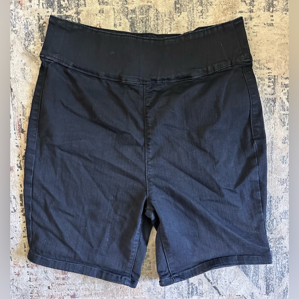 Steve Madden High Waist Stretchy Canvas Shorts